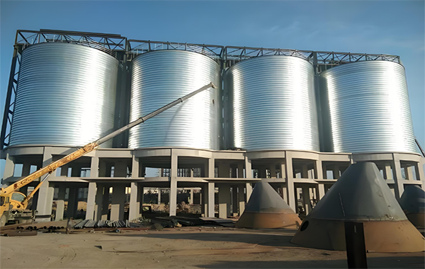 Large cement silo.png